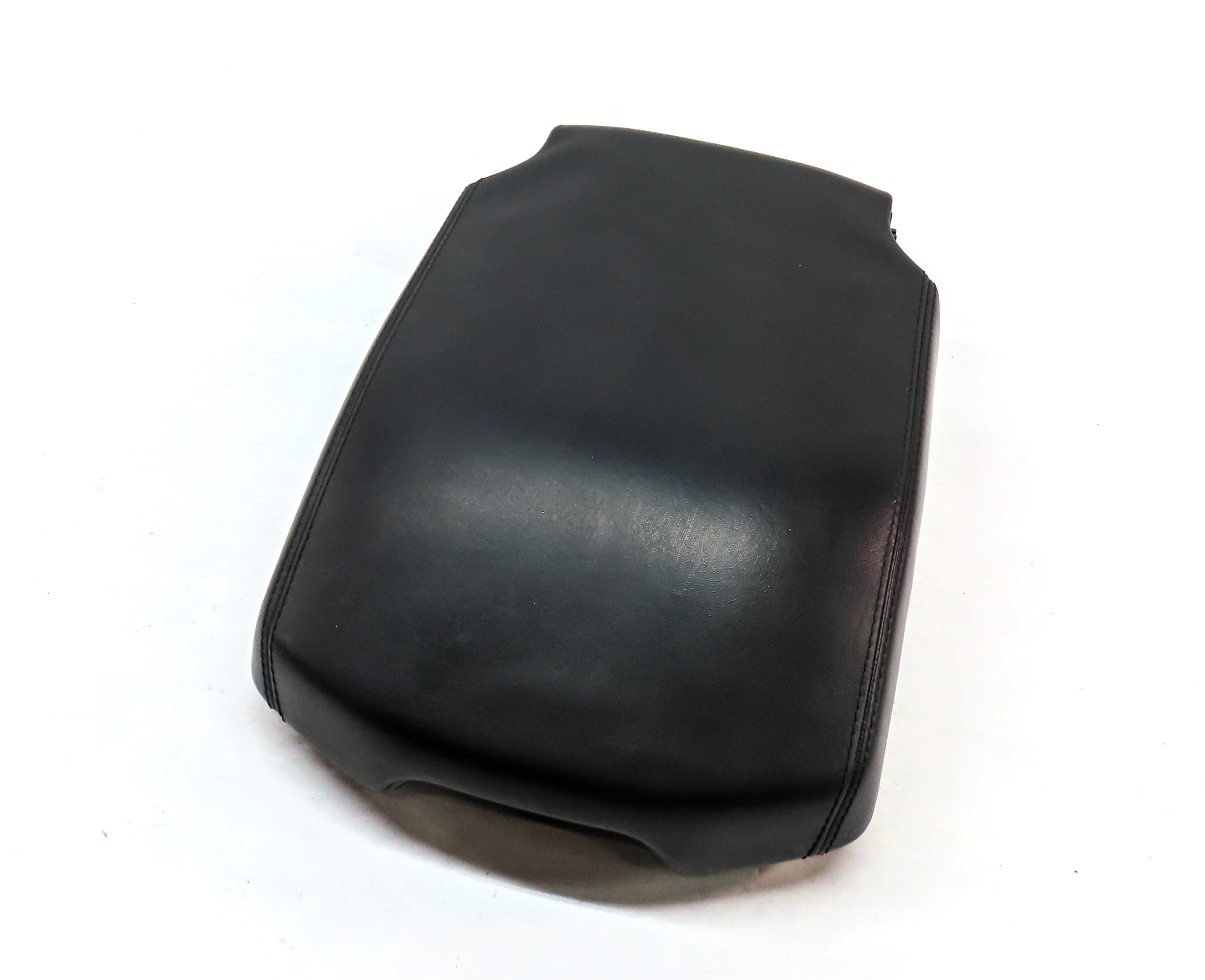 2013-2022 RANGE ROVER (L405) FRONT CENTER CONSOLE ARMREST LID (BLACK / WINDSOR) — exact item pictured
